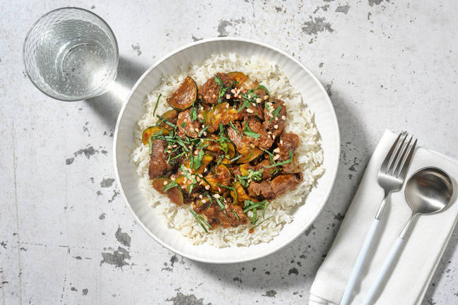 Bœuf sauté, basilic thaï & riz au gingembre