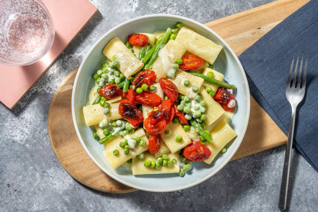 Creamy Green Veg and Pesto Pasta 