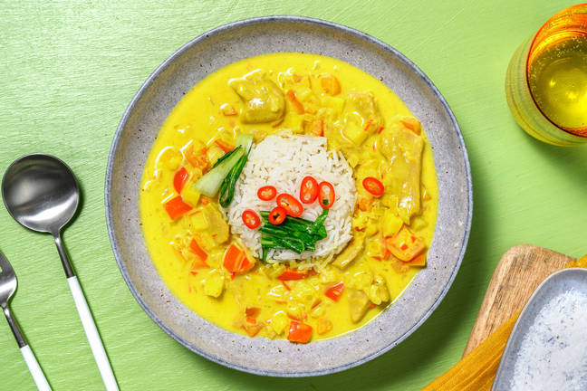 Curry d'émincés végé façon poulet et pak-choï