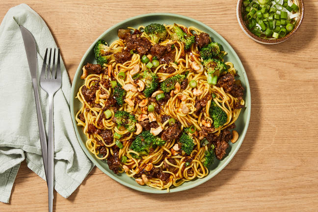 Ground Beef and Broccoli Chow Mein