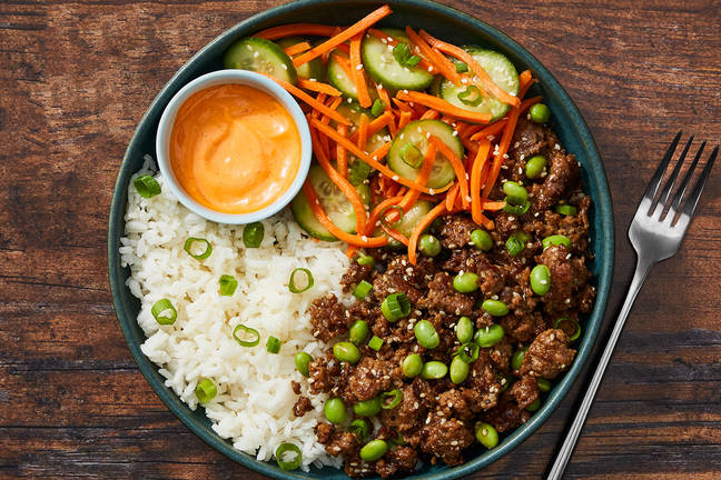 Bols au bœuf style banh mi