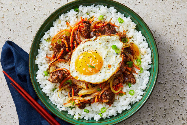 Japanese Simmered Beef and Rice Bowls