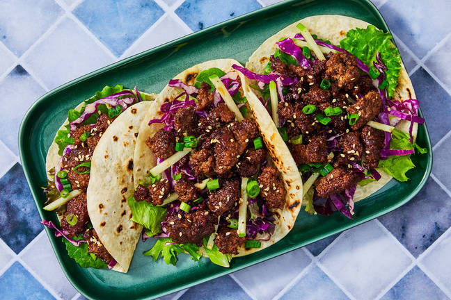 Wraps au bœuf au miel à l’ail et au gochujang