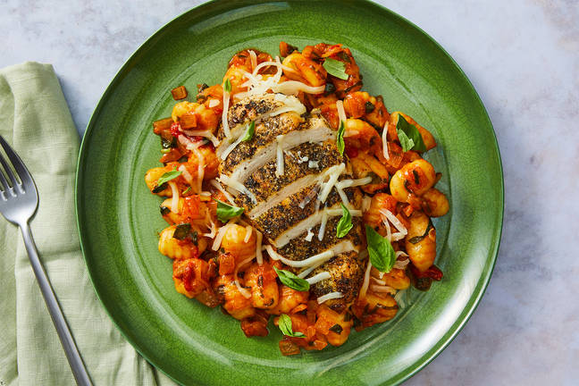 Roasted Pepper Pesto Tuscan Chicken Gnocchi