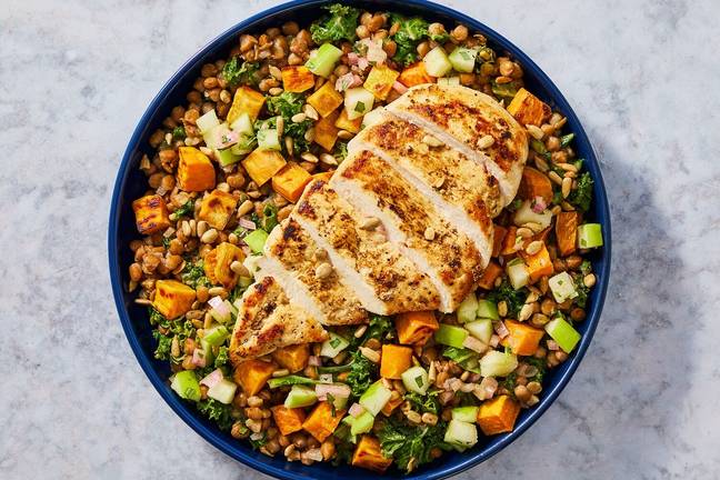 Nutritionist's Pick: Lentil-Kale Bowls with Honey-Dijon Chicken
