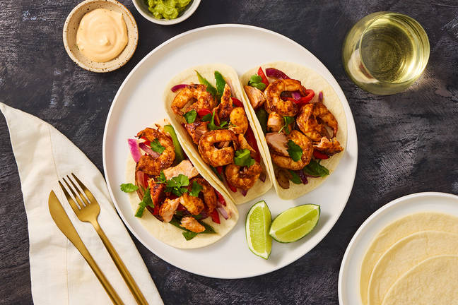 Salmon and Shrimp Fajita Platters