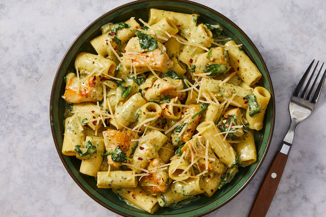 Creamy Pesto Chicken Rigatoni