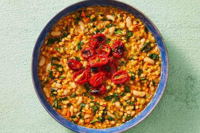 Ragoût de haricots et de lentilles à la toscane