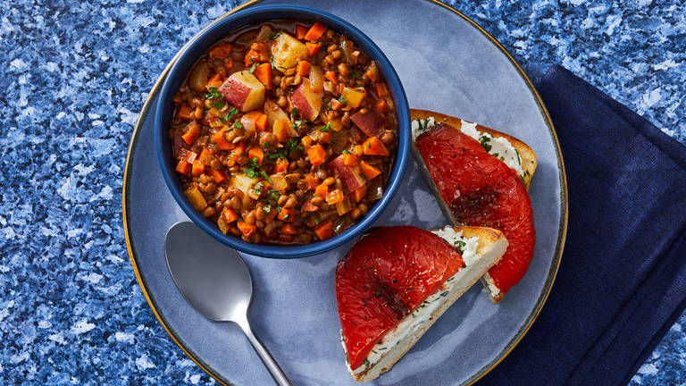 Roasted Red Pepper & Goat Cheese Toasts