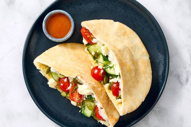 Hummus & Cucumber Salad Pita Pockets