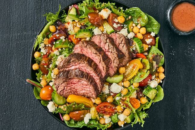 Steak Salad & Tangy Red Pepper Vinaigrette