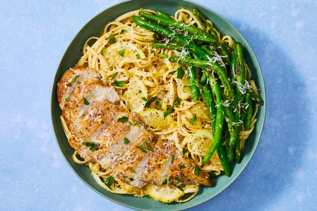Creamy Lemon-Garlic Chicken Linguine
