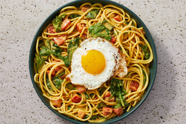 Creamy Curry Spaghetti with Fried Eggs