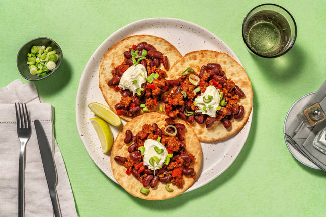 Crunchy tostadas de ternera con frijoles
