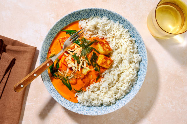 Sri-Lankan-Style Halloumi & Veggie Curry