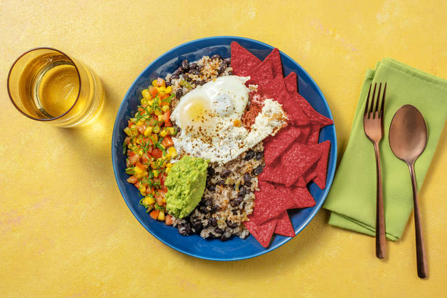 Huevos rancheros met tortillachips