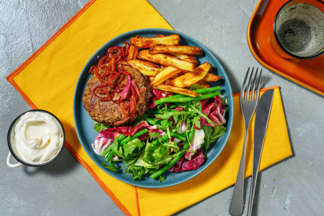 Hamburger with Fries & Aioli