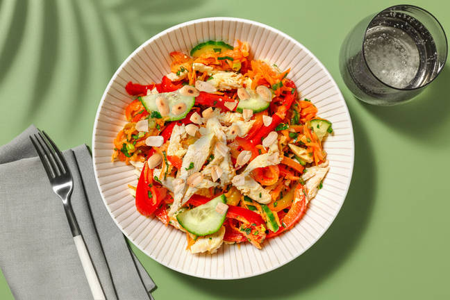 Salade asiatique froide au poulet effiloché