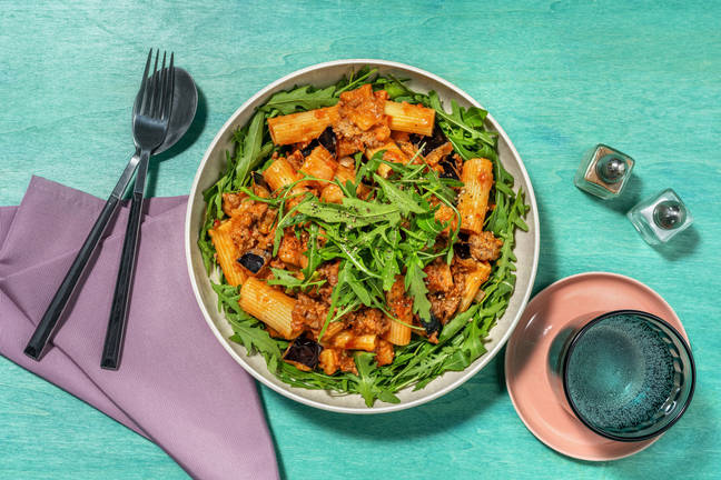 Romige rigatoni met rundergehakt en aubergine