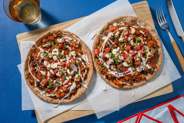 Pizza sur pain plat libanais au haché végé