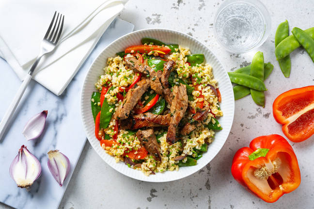 Biefstukreepjes met bulgur en verse kruiden