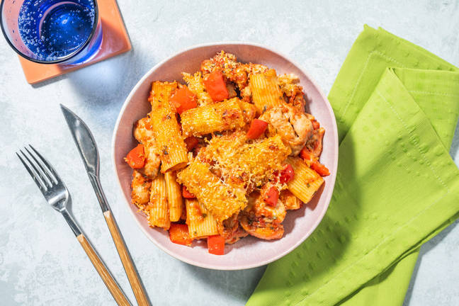 Rigatoni uit de oven met kip