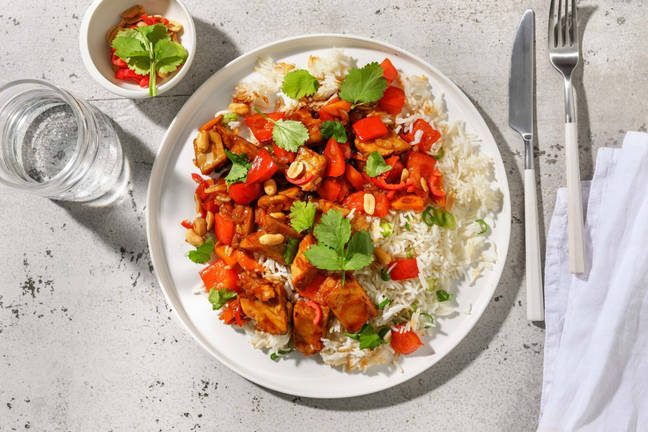 Vegetarbiter i krydret wok