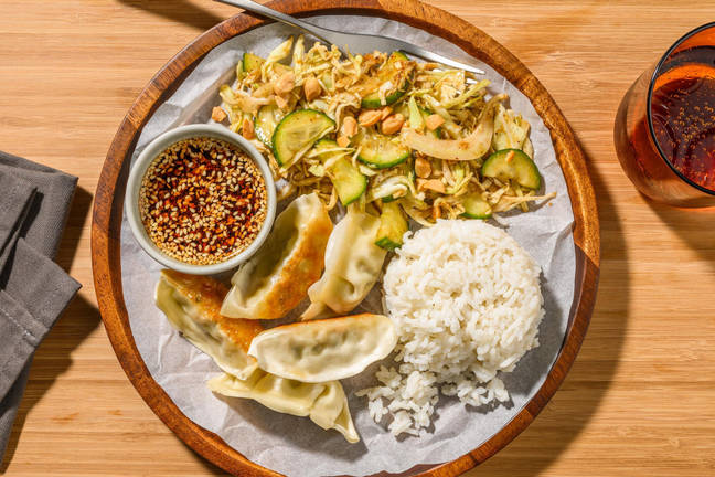 Pannestekt gyoza- og maisrisbowl
