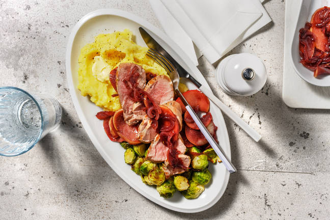 Örtstekt fläskytterfilé & karamelliserat äpple