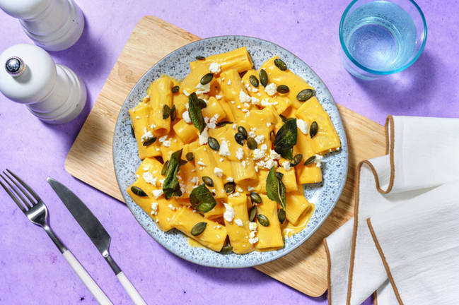 Rigatoni de otoño: salsa de calabacín y salvia