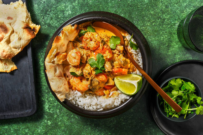 Thailändsk Tom Kha-gryta på räkor