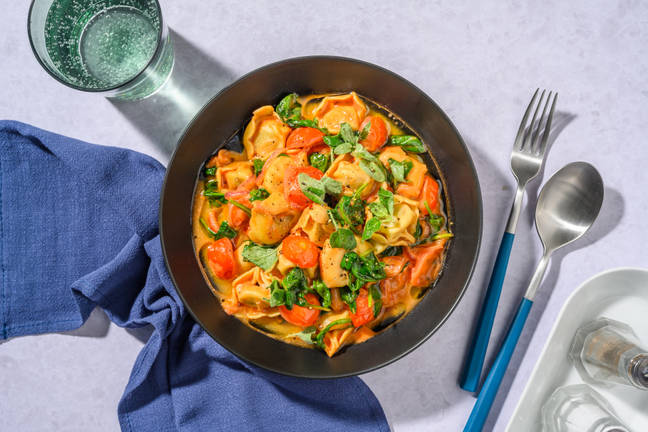 Hurtig cremet tomat-tortelloni