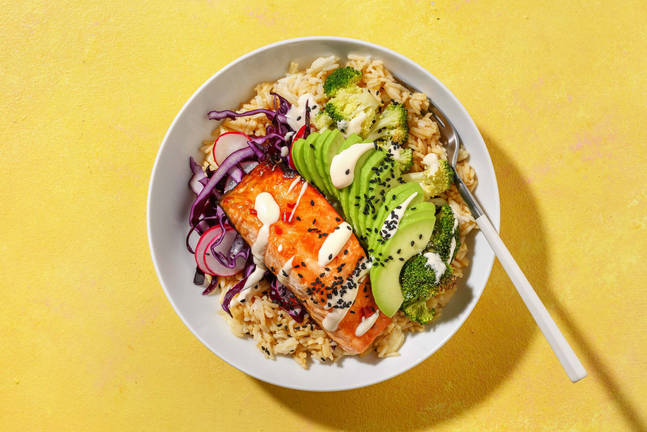Sticky Bang Bang Salmon Bowls