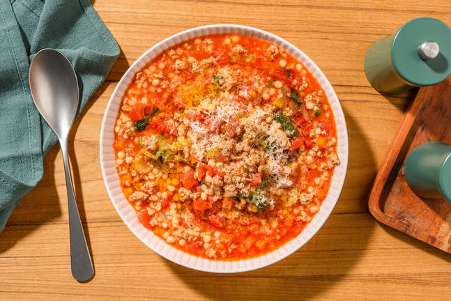 Soupe à la saucisse italienne et au couscous super rapide
