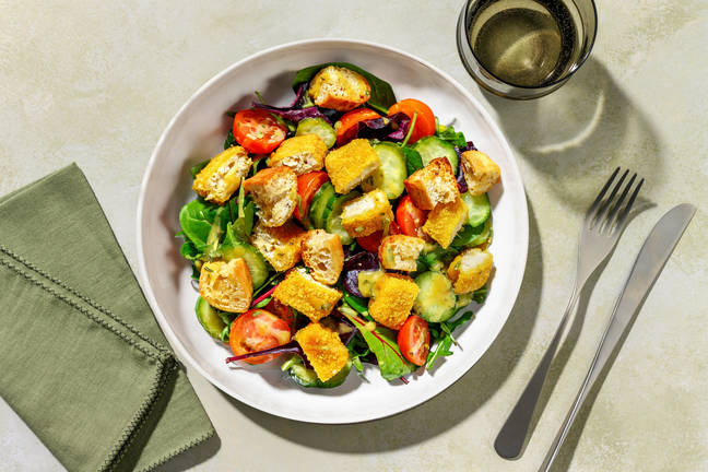 Plant-Based Crumbed Chick’n & Crouton Salad