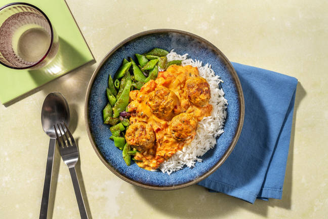 Gehaktballetjes in romige currysaus