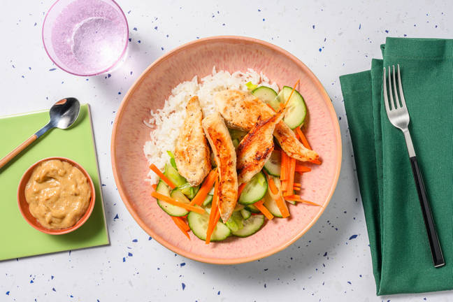 Stekt kyckling och sataydipp