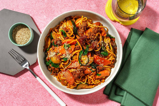 Stir-fry met noedels en kip