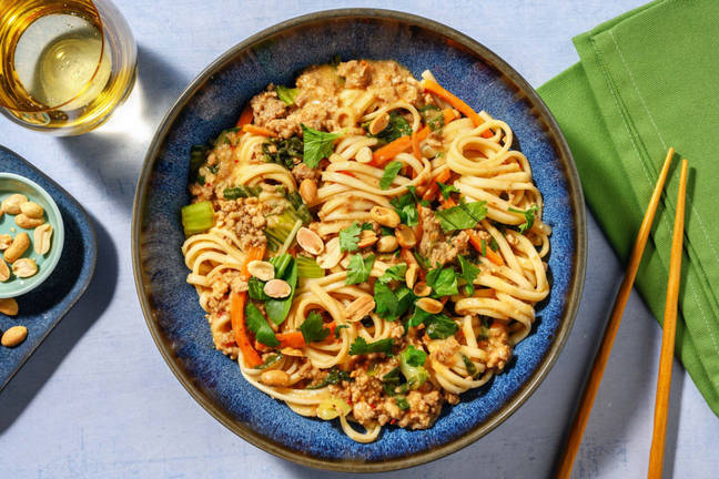 Hurtig asiatisk svine- og kalvekødsbowl