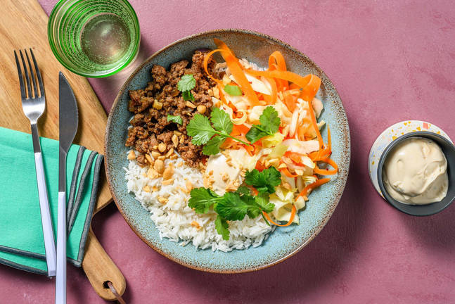 Snabb koreansk BBQ-bowl på blandfärs