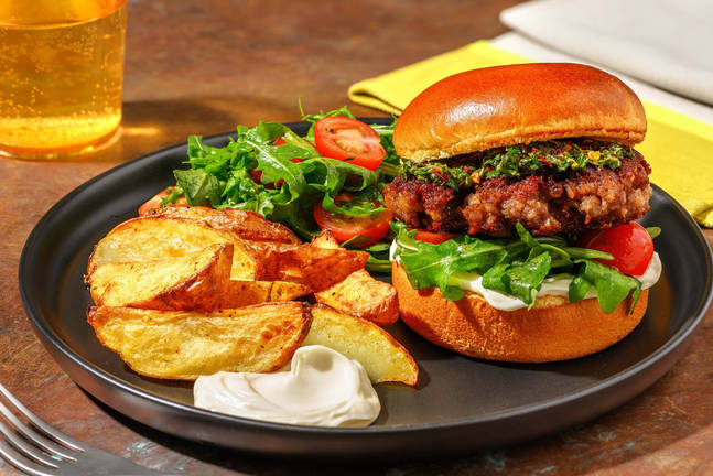 Chimichurri Burger mit käsigem Bio-Rinderhack
