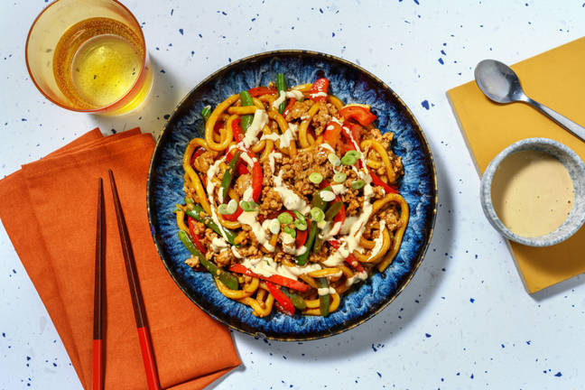 Fideos udon con cerdo y verduras