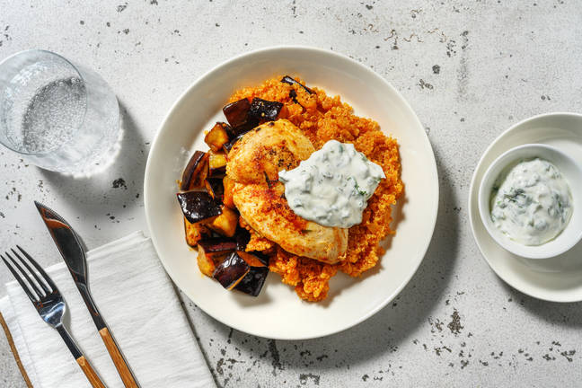 Harissa-Hähnchenbrust mit Aubergine