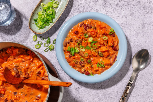 Zoete-aardappelsoep met kokosmelk