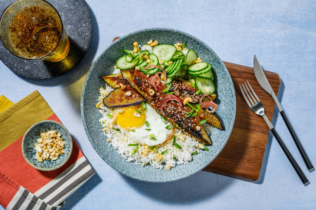 Aubergine laquée au miso, sauce soja & miel
