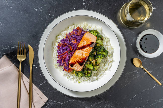 Sake Don Bowl! Teriyaki Lachsfilet