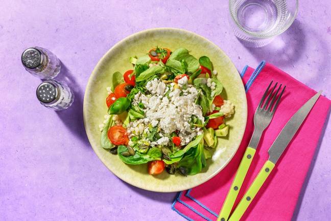 Bowl de couscous perlé, fromage frais & avocat