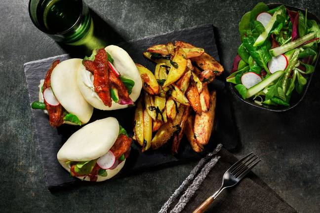 Gourmet Garlic Stir-Fry Beef Bao Buns