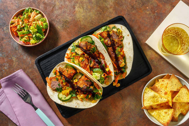 Tacos asiáticos de ternera frita con totopos