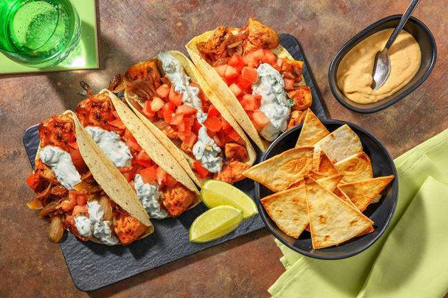 Tacos de pollo Tex Mex con totopos